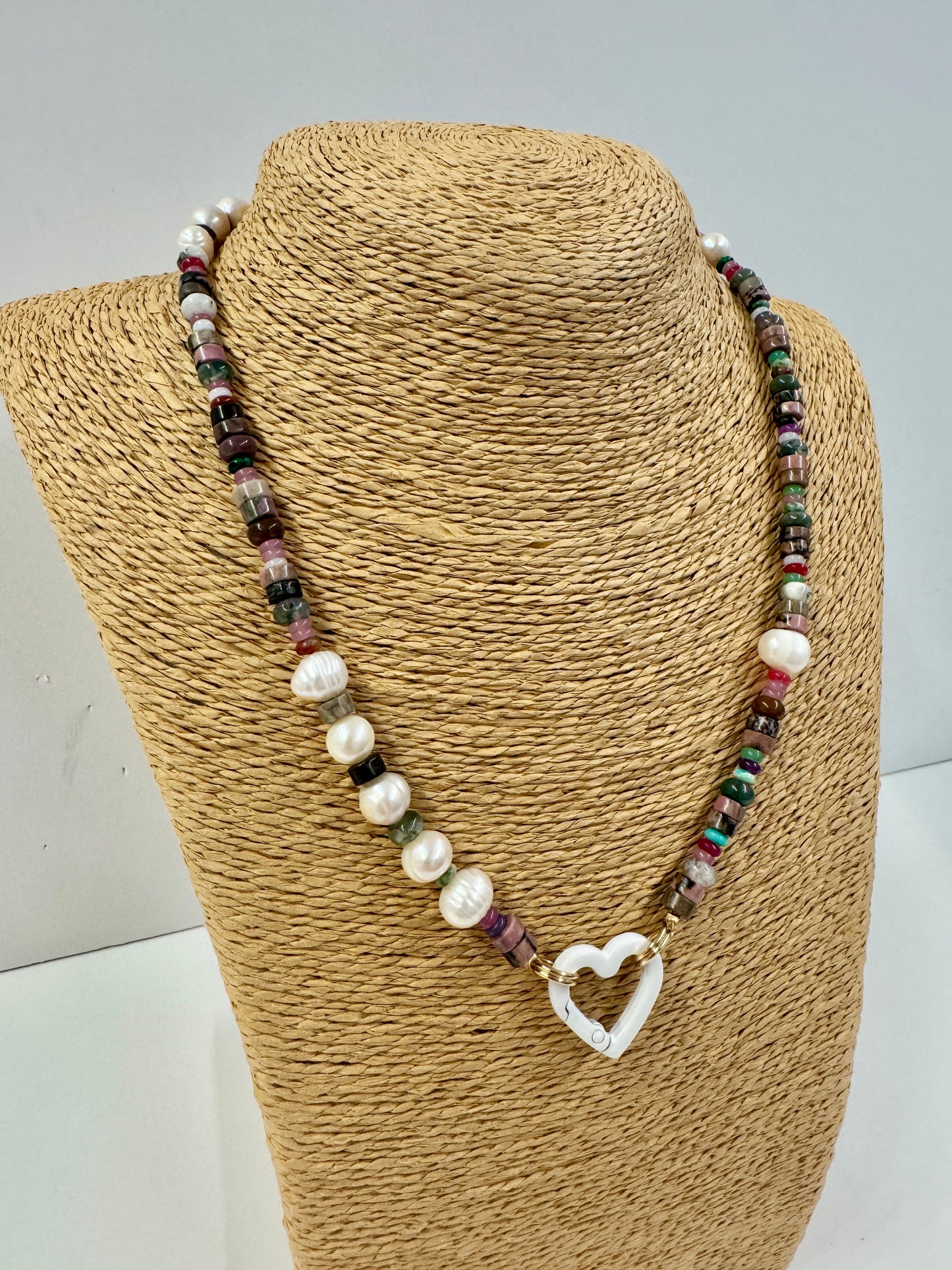 Neutral slice necklace